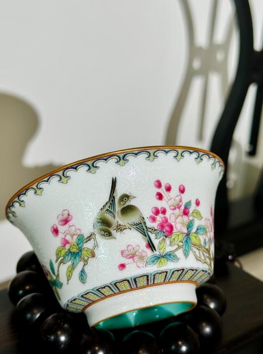 粉彩扒花花鸟诗文内松石绿描金赏杯 商品图0