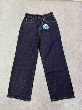 F010742新年系列2026新款棉弹直筒牛仔裤女长裤