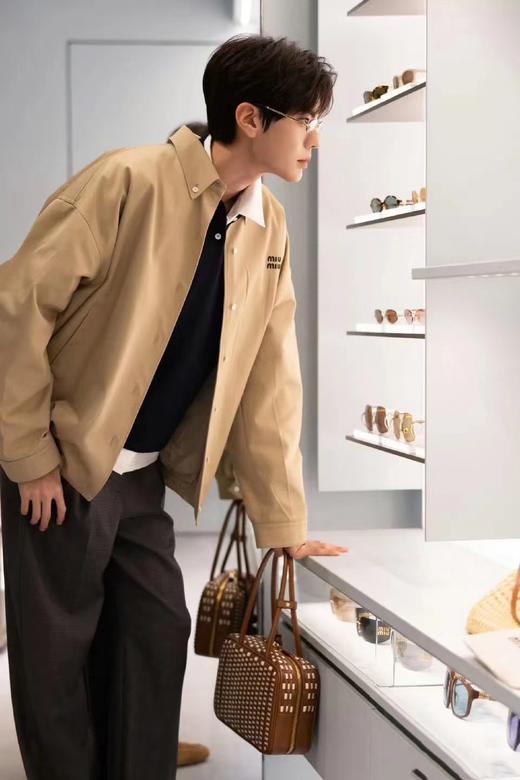 F010719新品推荐商务可休闲徽标刺绣外套夹克男女同款 商品图3