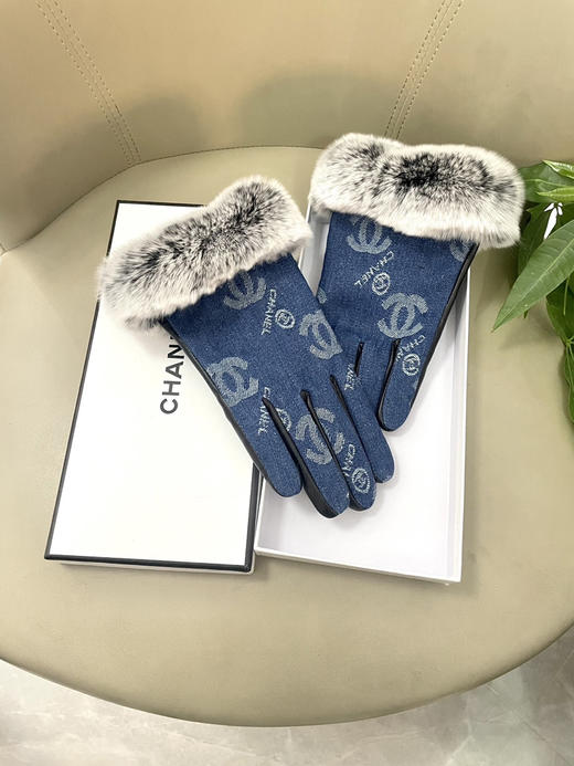 秋冬特惠💰230 香奈儿触屏女款手套 女士新款高档羊皮手套 商品图1