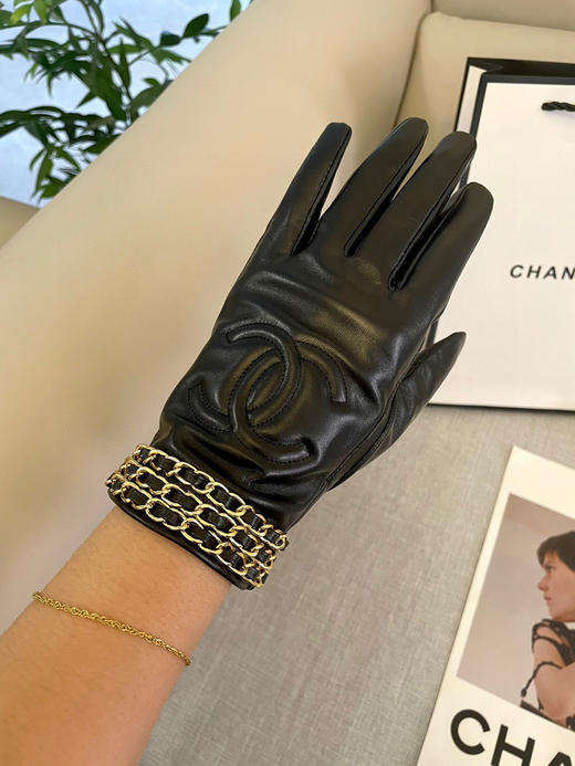 秋冬特惠💰230 香奈儿女士新款高档毛呢短款手套 商品图5