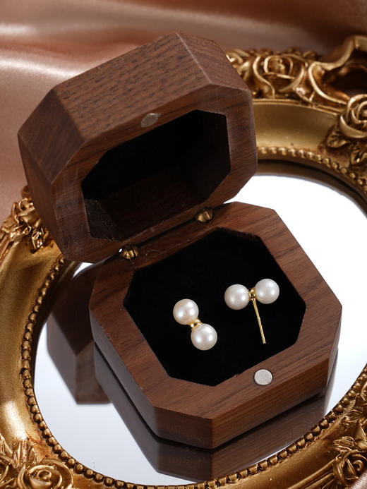 子佩集【皓月女神】银S925珍珠惜王妃耳钉【SGE0310004】5.5mm珠镀金锤子2601 商品图4