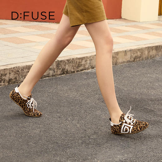 Dfuse迪芙斯2026春季新款豹纹马毛真皮薄底轻便德训鞋豆豆鞋DFE1112086 商品图6
