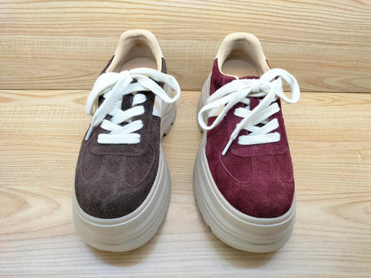 豪行2025新款25319660真皮复古德训鞋女厚底小个子增高轻便休闲鞋 商品图2