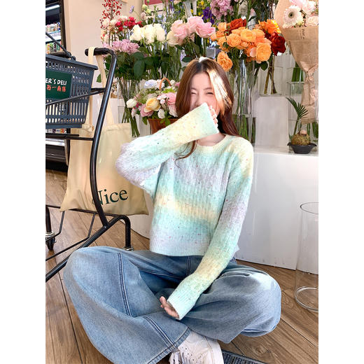 <曾小咸推荐>2.25现货秒杀 ！微信超特价！韩系渐变短款针织衫 日常209.99 立减120 秒杀89.99！！ 商品图4