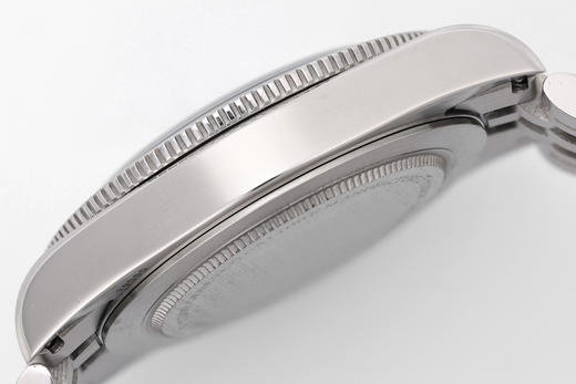 ZF出品—时光铸经典，腕间藏锋芒—帝舵碧湾54型M79000腕表【表壳】帝舵79000选用不锈钢打造表壳，经磨光与磨砂双工艺处理，有41和37毫米可选，直径复刻1950年代潜水表经典比例精品中的精品❕ 商品图5