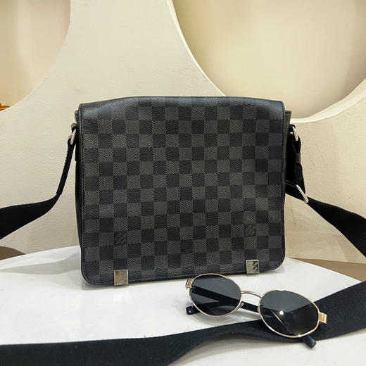 LV District 黑棋盘格 小号 邮差包 商品图0