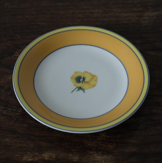 日本Narumi甜品盘 黄色熊/花 商品图4