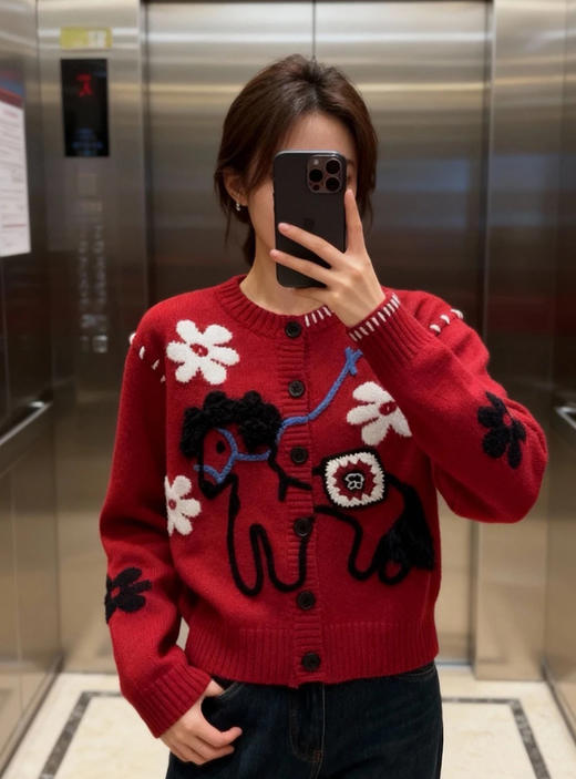 赛琳 马年新春限定女款针织衫(SS) 商品图6