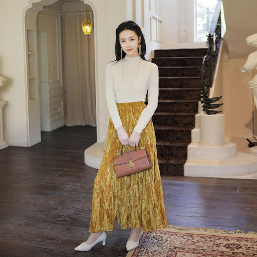 逸红颜《芙霜》2026秋新款日常百搭基础款内搭纯色针织打底衫女 商品图3