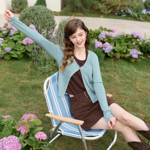 三彩独醒2026春季新款假两件针织衫挂脖毛衫设计感修身长袖F 商品图3