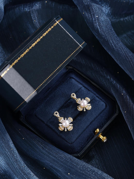 子佩集【四叶芳踪】银S925珍珠惜王妃耳钉【XXED008】6mm珠镀金四叶草风车2601 商品图4
