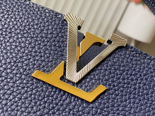 秋冬特惠💰1830 渠道级LV 新品 te级LV 动态芯片 M27035/M48865深蓝光线链条款 商品图3