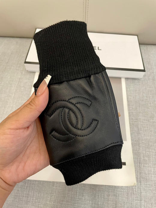 秋冬特惠💰220 香奈儿女士高档半指手套 商品图4