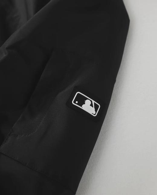 F010704貉子大毛领刺绣多口袋夹克式连帽羽绒服男女同款 商品图6