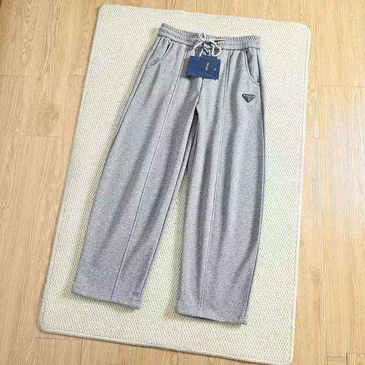 谱拉达2026秋冬松紧腰美式复古男女同款弯刀休闲裤 商品图1