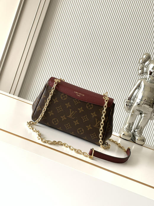 秋冬特惠💰1320 渠道级LV【全钢五金 MB163c01变码芯片】te级LV 全套包装 M27067酒红 这款BB手袋 商品图2