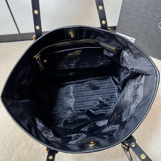 p家黑金色托特包单肩包 商品图6