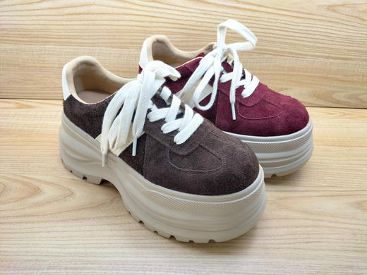 豪行2025新款25319660真皮复古德训鞋女厚底小个子增高轻便休闲鞋 商品图3