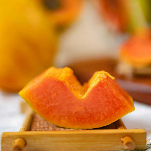 石家庄优选仓库速达，树上熟牛奶木瓜，软甜多汁，果香浓郁，丝滑无渣，净重约6斤/3枚礼盒装 商品图4