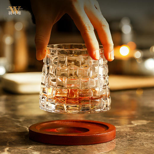 威士忌酒杯洋酒杯水晶解压杯玻璃杯子套装啤酒杯高级感转转杯家用 商品图1