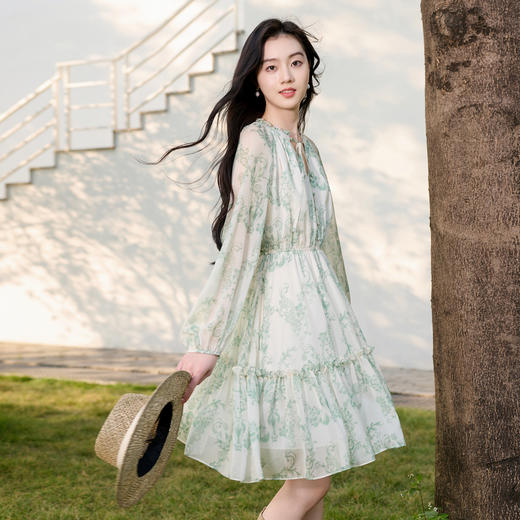 三彩2026春季新款系带V领碎花雪纺裙法式连衣裙A字裙大摆裙S 商品图2