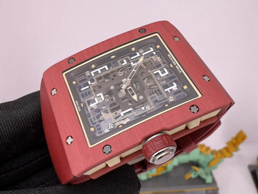 『高定版➕原版开模细节』理查德RM1-02 方形腕表
五级钛合金定制壳套 拉丝工艺完美
搭载最新开模一体机 真摆轮真擒纵轮
搭配天然橡胶表带 纯钛拉丝表扣刻字深
完美贴合手腕 佩戴舒适度极佳👍🏻❕ 商品图14