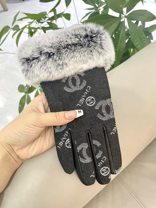 秋冬特惠💰230 香奈儿触屏女款手套 女士新款高档羊皮手套 商品图5