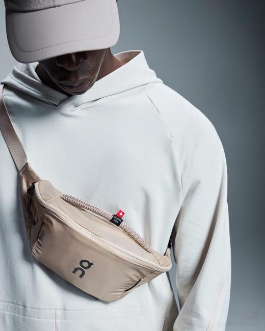 On跑 秋冬新品lite系列2L运动腰包/胸包斜挎包 Z-15779 商品图3