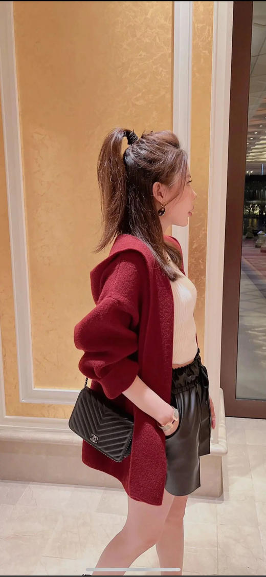 Chanel V纹 铆钉 Woc 链条包 商品图2