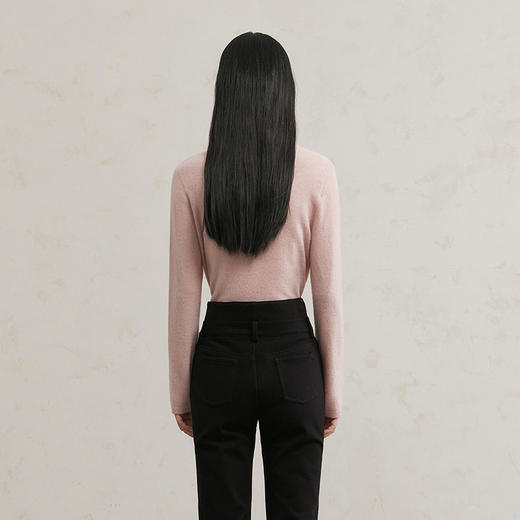 NEELLY纳俪商场同款冬新款圆领修身纯色羊毛针织衫女显瘦亲肤毛衣N25114A04558 商品图1