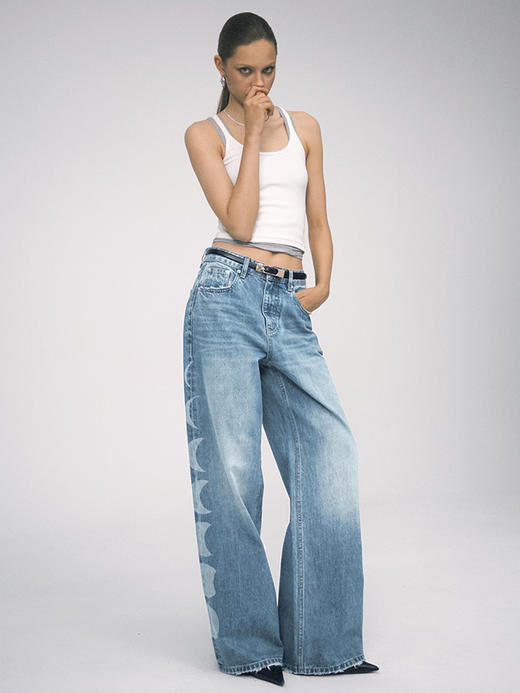 TR她热 暗月 蓝色水洗月食印花复古显瘦休闲宽松直筒牛仔裤 商品图4