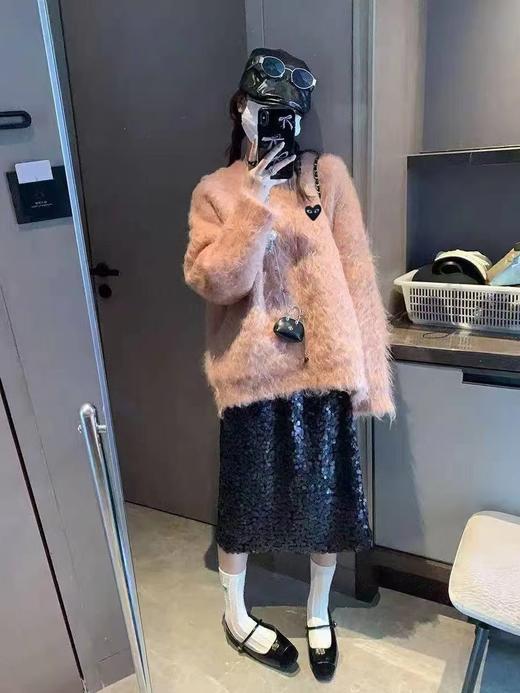 F010758温柔慵懒宽松落肩羊毛圈圈毛绒针织毛衣 商品图4