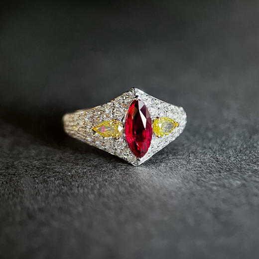 BY EVITA系列 18K镶钻石和红宝石 戒指 商品图2