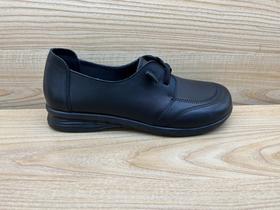 豪行23129803真皮休闲低跟女鞋单鞋皮鞋