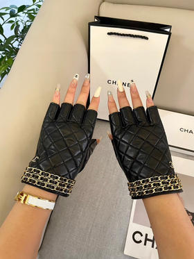 秋冬特惠💰260 香奈儿女士新款高档毛呢短款手套