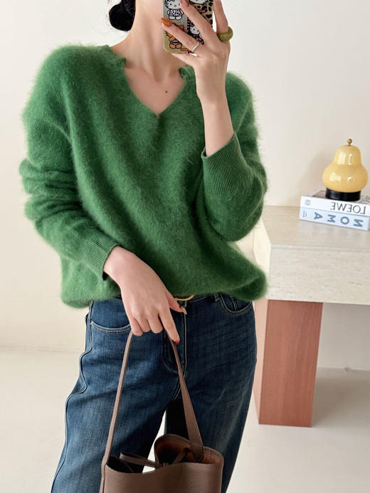 慵懒剪刀领无缝一体机9.3山羊绒+90.7绵羊毛高奢毛衣 商品图13