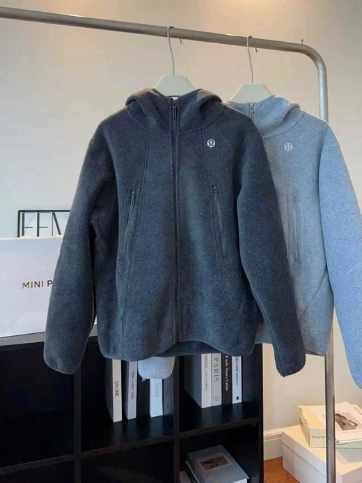 F010769冬季重磅双面摇粒绒立体裁剪加厚防风保暖连帽外套 商品图1