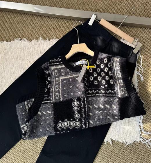 F010710慵懒复古感大地色系拼色针织无袖马甲女 商品图14