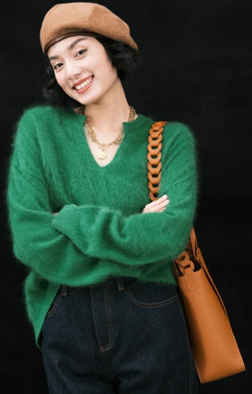 慵懒剪刀领无缝一体机9.3山羊绒+90.7绵羊毛高奢毛衣