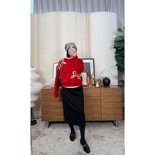 走马观花 新年红100%澳洲羊毛衫抽象小马刺绣 既是小马又是玫瑰图案 全网至高版本 宝ZI同款 商品图1