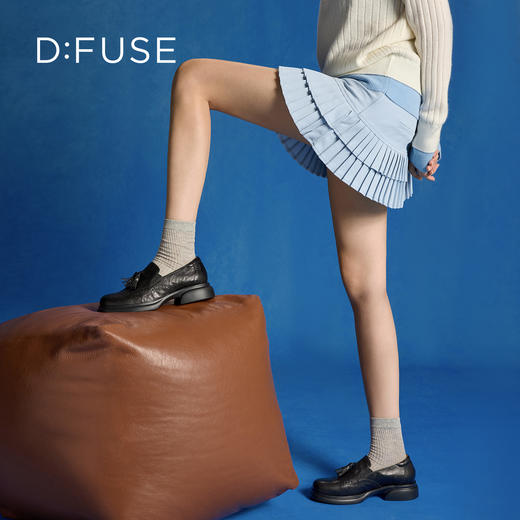 Dfuse迪芙斯2026春季新款复古流苏英伦风深口女鞋休闲乐福鞋深口单鞋DFE1112115 商品图4