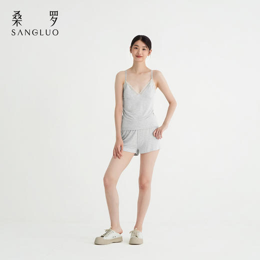 裸感睡眠Bra-in』桑罗纯色蕾丝吊带短裤睡衣套装亲肤透气女家居服 商品图4