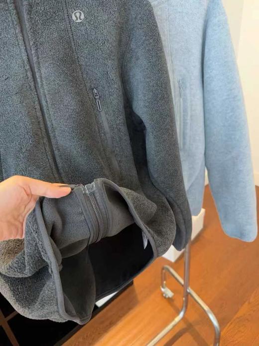 F010769冬季重磅双面摇粒绒立体裁剪加厚防风保暖连帽外套 商品图14