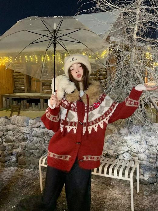 F010709酒红色费尔岛几何提花图案针织开衫女款 商品图0