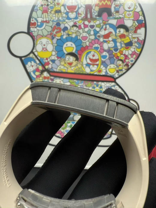 『高定版➕原版开模细节』理查德RM1-02 方形腕表
五级钛合金定制壳套 拉丝工艺完美
搭载最新开模一体机 真摆轮真擒纵轮
搭配天然橡胶表带 纯钛拉丝表扣刻字深
完美贴合手腕 佩戴舒适度极佳👍🏻❕ 商品图13