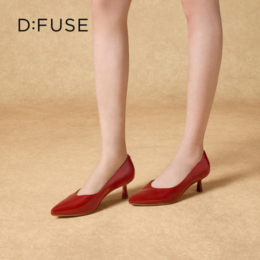 Dfuse迪芙斯2026春季新款尖头低跟舒适单鞋高跟鞋经典通勤高跟鞋DFE1111110 商品图4