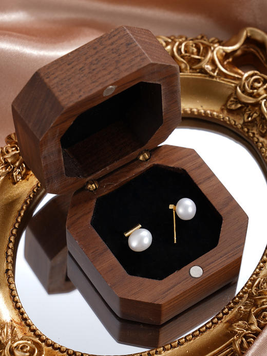 子佩集【阿芙柔光】银S925珍珠惜王妃耳钉【SGE0290013】7mm珠镀金一字巴洛克2601 商品图4