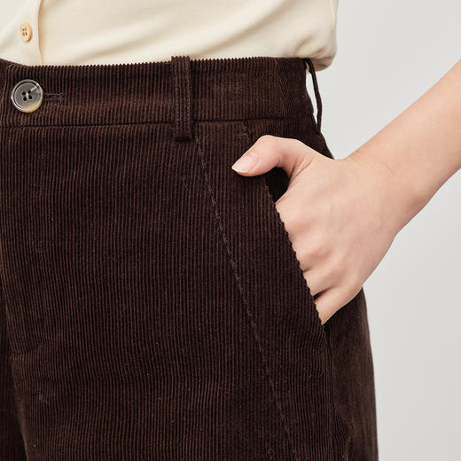 【1/21新品】熙世界棕色复古灯芯绒五分裤女秋冬100%棉坑条宽松直筒休闲阔腿裤 商品图4