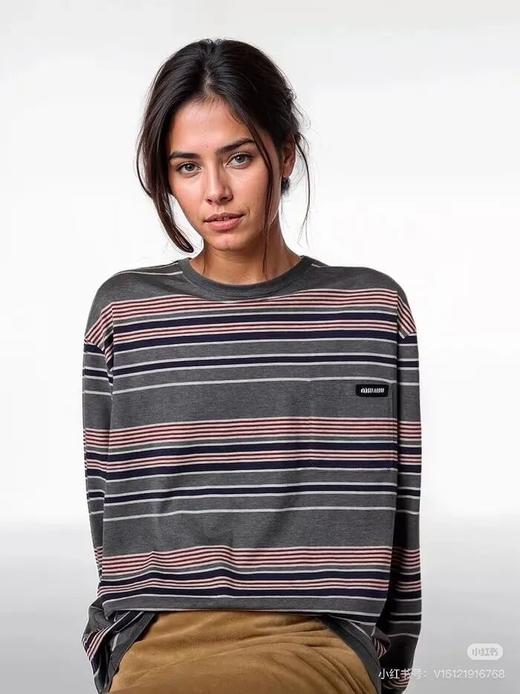 mi*mi|缪系~26早春红蓝条纹海报款料纯棉圆领长袖 商品图0